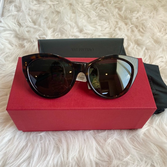 Valentino cat eye sunglasses - Picture 10 of 11
